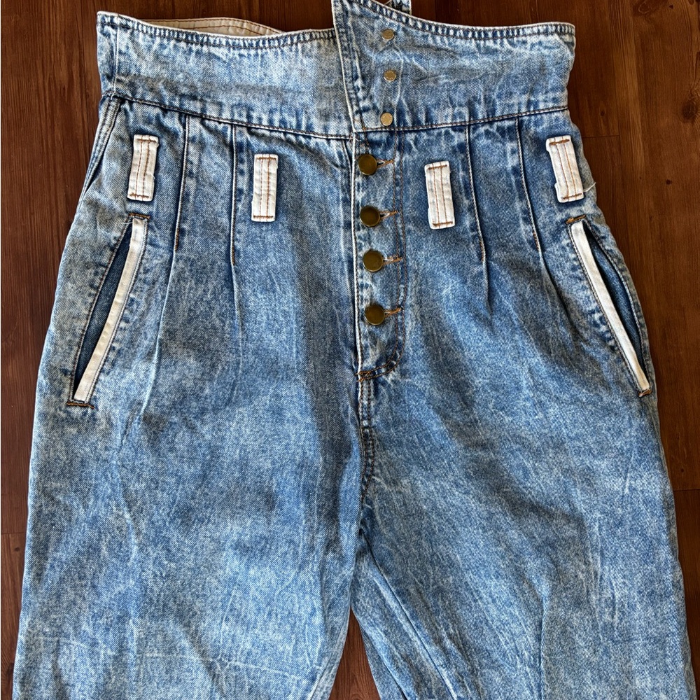 Vintage High-Waisted Blue Denim Jeans